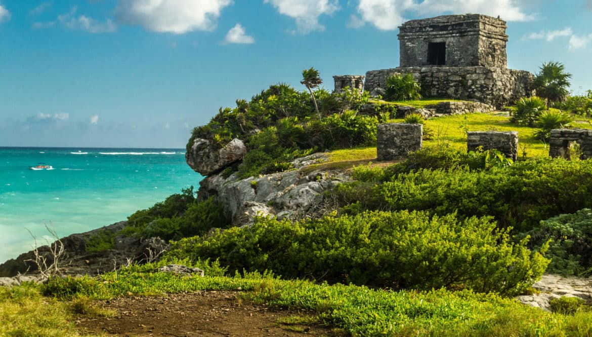 the ruins in tulum