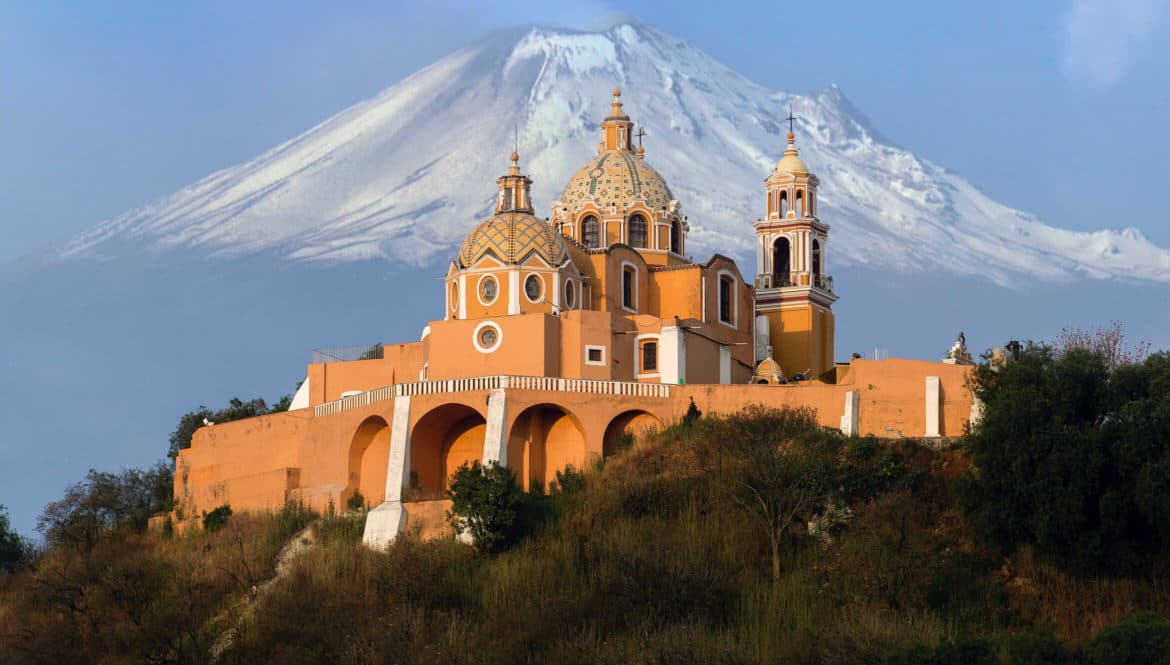 mexico with mountain